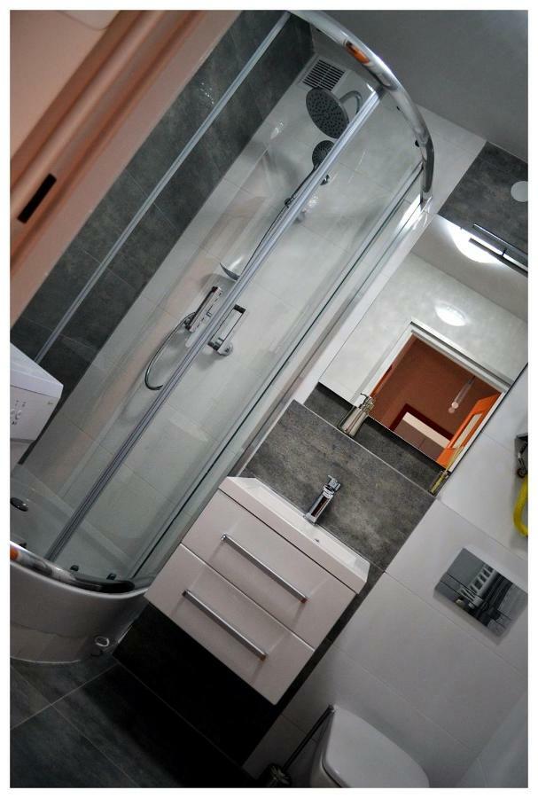 Color24 Apartament Stalowa Wola Εξωτερικό φωτογραφία