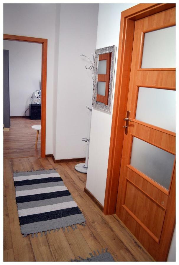 Color24 Apartament Stalowa Wola Εξωτερικό φωτογραφία